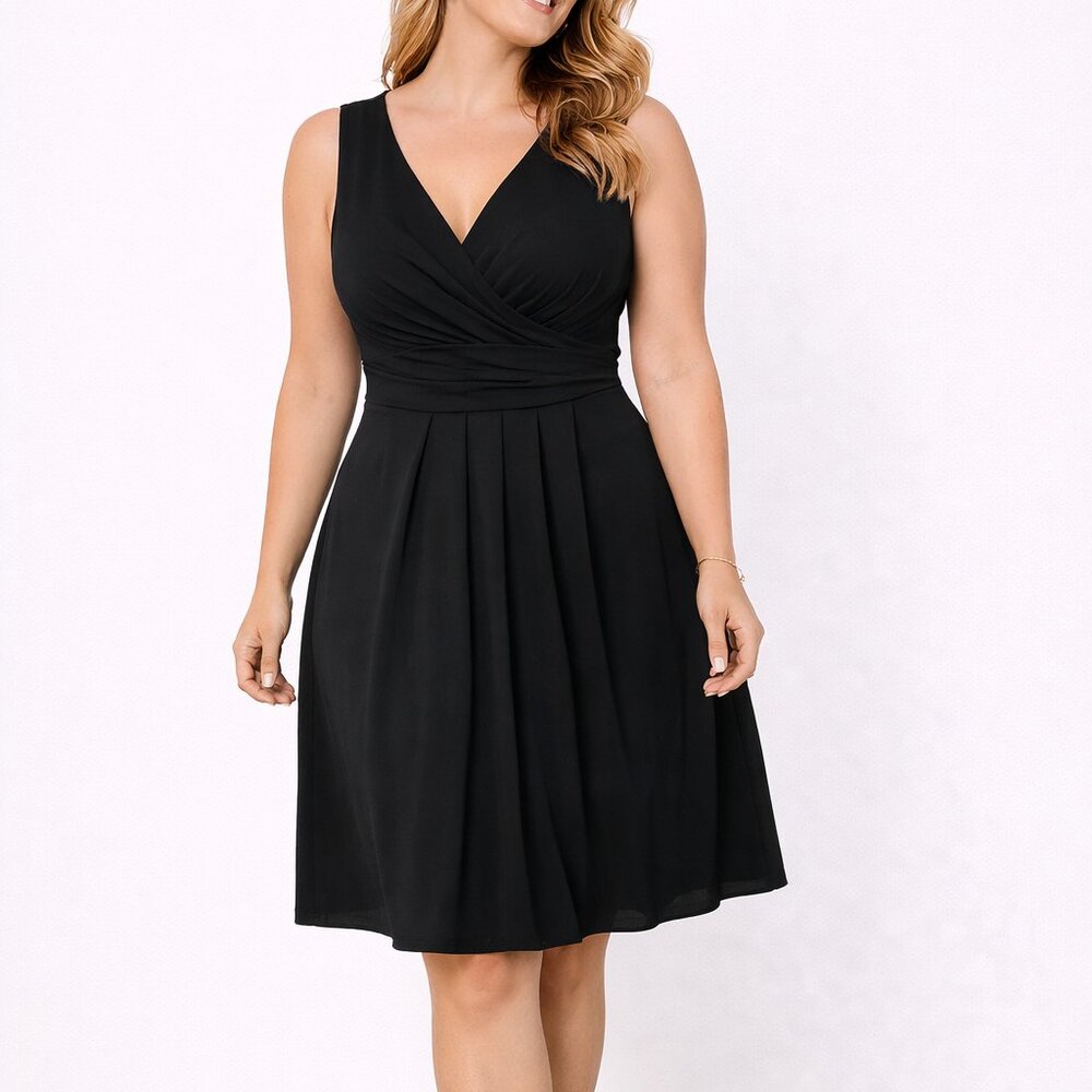 JESSICA HOWARD Deep V Neck Black Dress Petite Size 12P